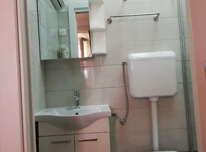 Lusetic Apartment *